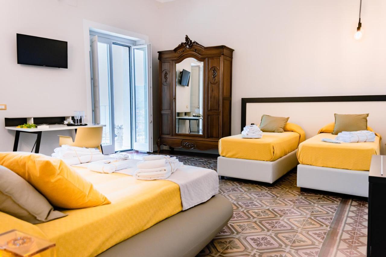 아망테 Dimora Cavour B&B 외부 사진