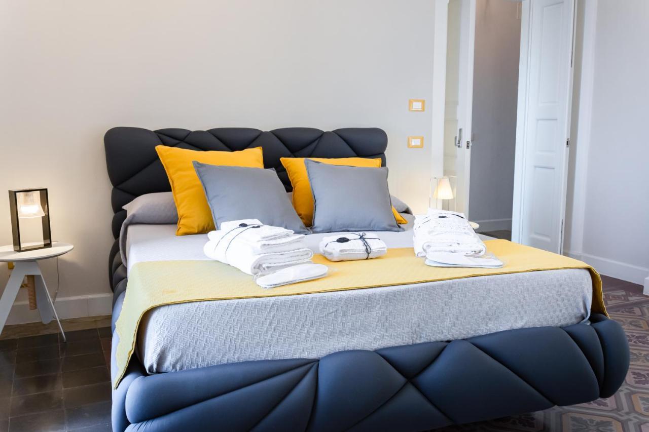 아망테 Dimora Cavour B&B 외부 사진