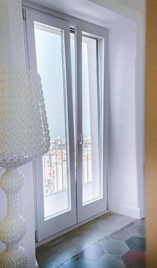 아망테 Dimora Cavour B&B 외부 사진