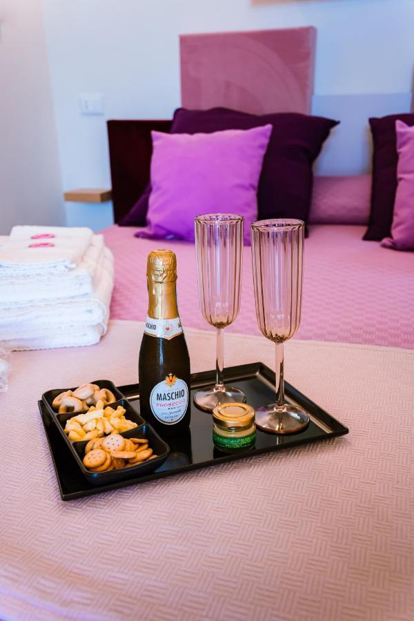 아망테 Dimora Cavour B&B 외부 사진